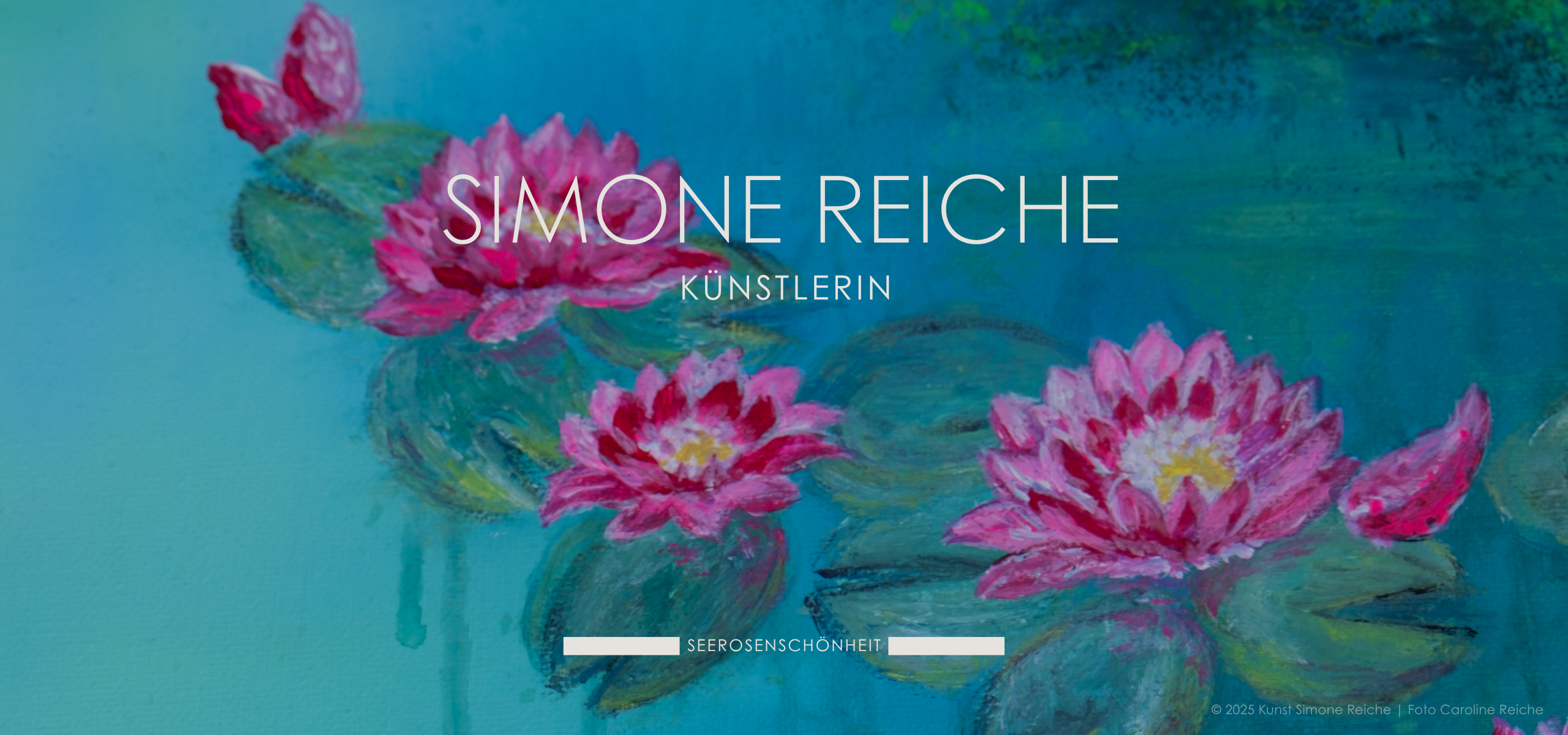 Stillleben-Gemälde von Simone Reiche: Seerosenschönheit in lebendigen Farben